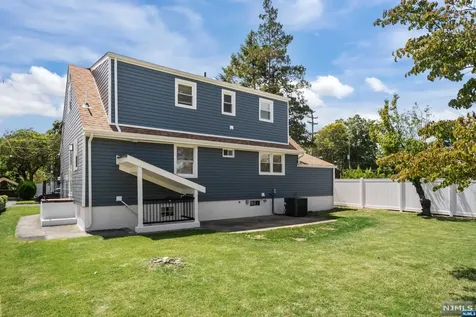 21-05 Dalton Place Fair Lawn NJ 07410