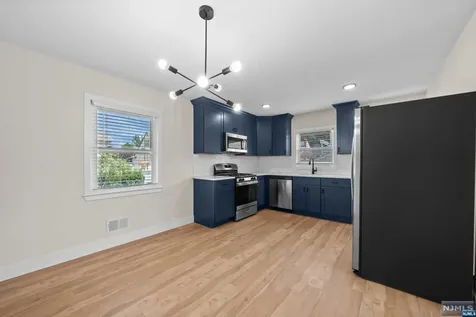 21-05 Dalton Place Fair Lawn NJ 07410