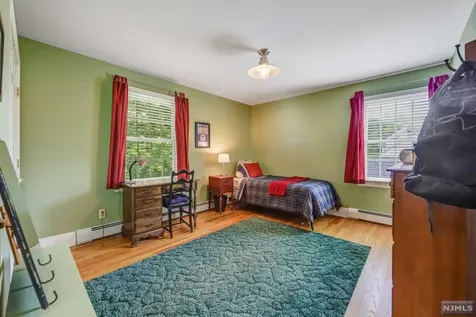 116 Greenway Road Glen Rock NJ 07452