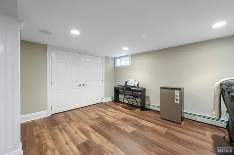 116 Greenway Road Glen Rock NJ 07452