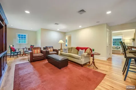 116 Greenway Road Glen Rock NJ 07452
