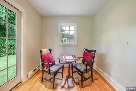 116 Greenway Road Glen Rock NJ 07452