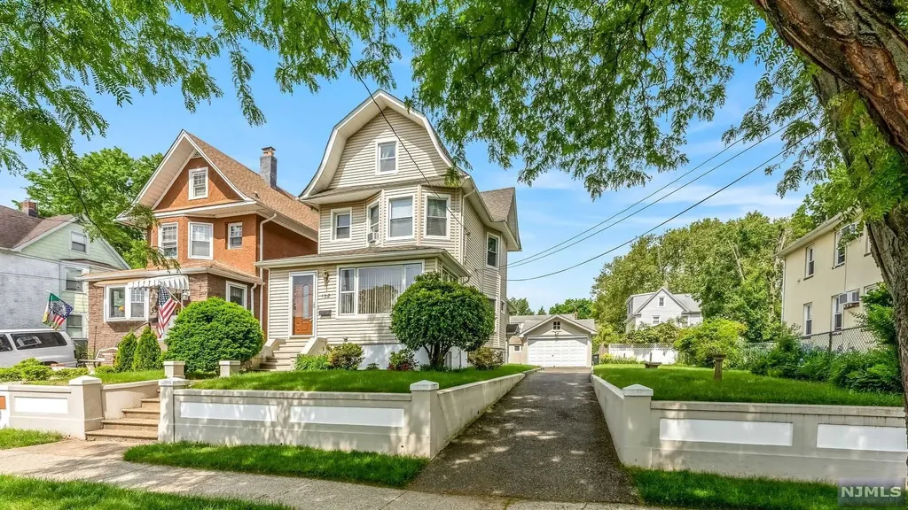 150 Eastern Way Rutherford NJ 07070