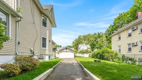 150 Eastern Way Rutherford NJ 07070