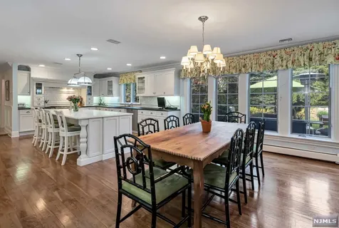 54 Jacquelin Avenue Ho-ho-kus NJ 07423