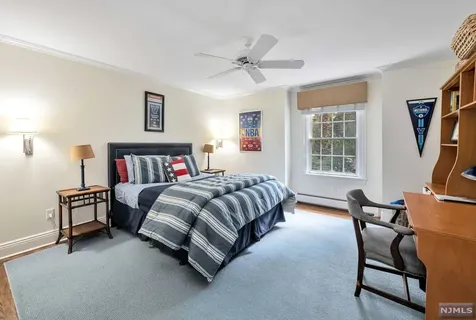 54 Jacquelin Avenue Ho-ho-kus NJ 07423