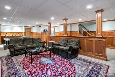 54 Jacquelin Avenue Ho-ho-kus NJ 07423