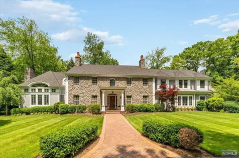54 Jacquelin Avenue Ho-ho-kus NJ 07423