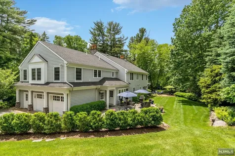 54 Jacquelin Avenue Ho-ho-kus NJ 07423