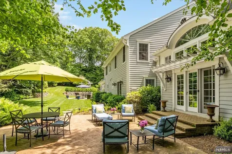 54 Jacquelin Avenue Ho-ho-kus NJ 07423