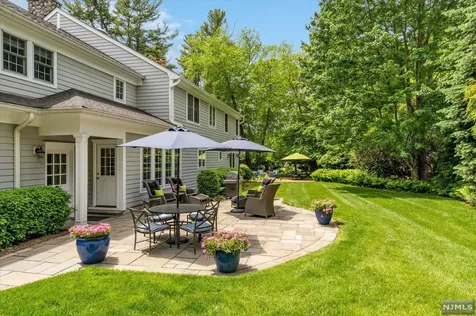 54 Jacquelin Avenue Ho-ho-kus NJ 07423