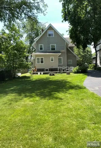 327 Franklin Avenue Ridgewood NJ 07450