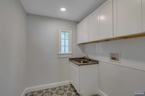 97 California Street Ridgewood NJ 07450