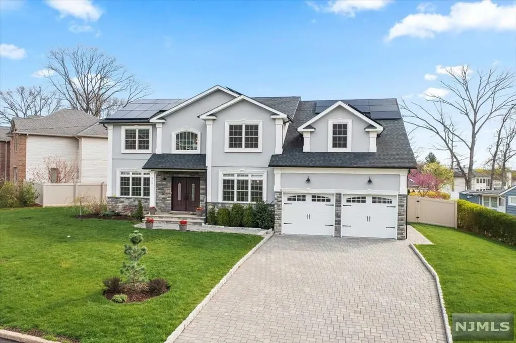 346 Harrison Street Paramus NJ 07652