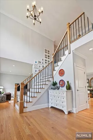 346 Harrison Street Paramus NJ 07652