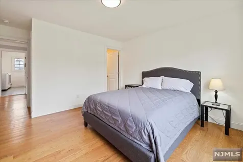 346 Harrison Street Paramus NJ 07652