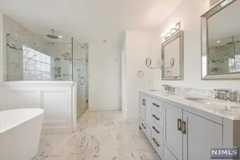 346 Harrison Street Paramus NJ 07652