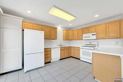 360 Green Mountain Road Mahwah NJ 07430
