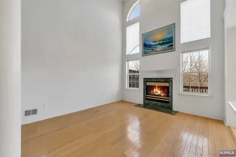 360 Green Mountain Road Mahwah NJ 07430