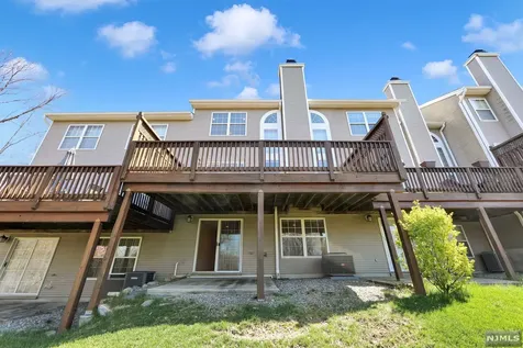 360 Green Mountain Road Mahwah NJ 07430