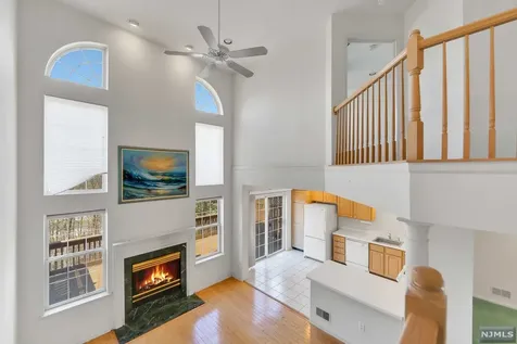 360 Green Mountain Road Mahwah NJ 07430