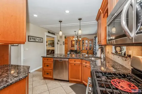 111 Crain Road Paramus NJ 07652
