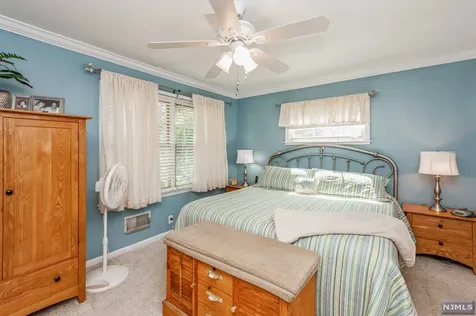 111 Crain Road Paramus NJ 07652