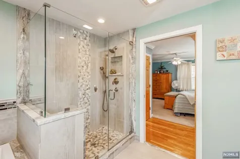 111 Crain Road Paramus NJ 07652