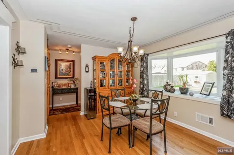 111 Crain Road Paramus NJ 07652
