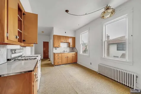 30 Scudder Street Garfield NJ 07026