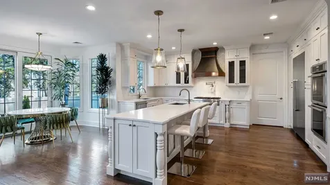 790 Kearney Place Paramus NJ 07652