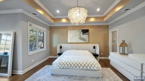 790 Kearney Place Paramus NJ 07652