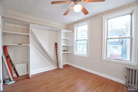 40 Newton Place Irvington NJ 07111