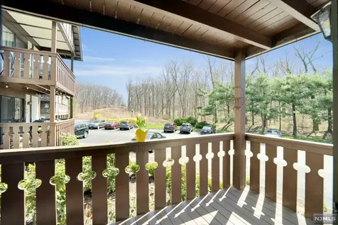 3004 Stowe Lane Mahwah NJ 07430