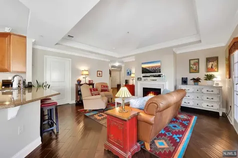 6202 Harcourt Road Clifton NJ 07013