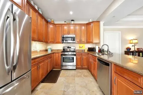 6202 Harcourt Road Clifton NJ 07013
