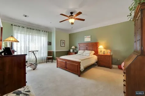 6202 Harcourt Road Clifton NJ 07013