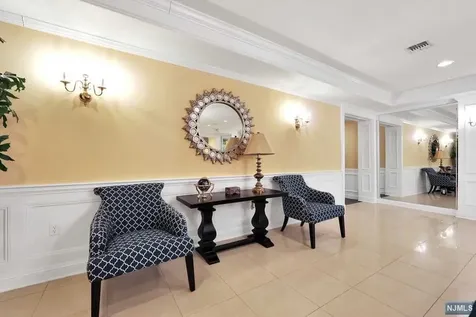 6202 Harcourt Road Clifton NJ 07013