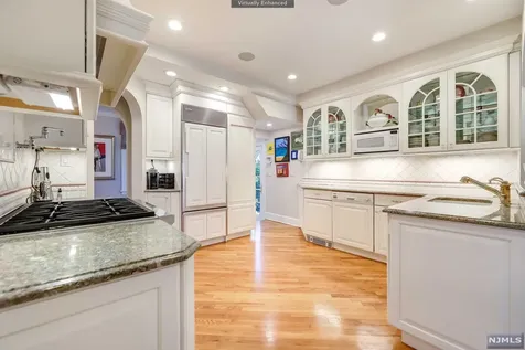 88 Sherwood Road Ridgewood NJ 07450