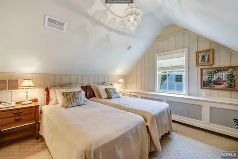 88 Sherwood Road Ridgewood NJ 07450