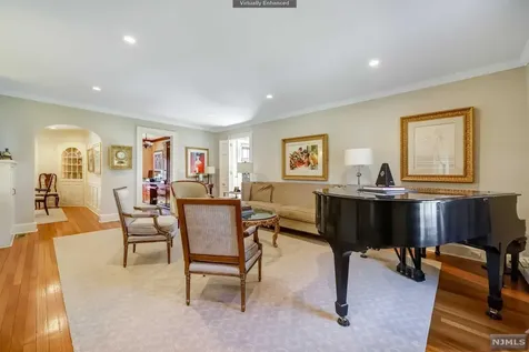 88 Sherwood Road Ridgewood NJ 07450