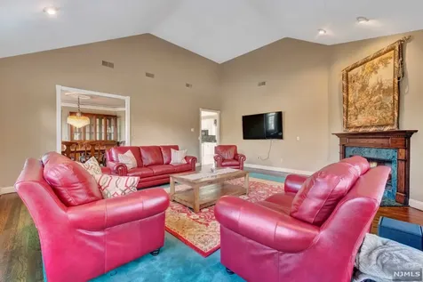 1020 High Mountain Road Franklin Lakes NJ 07417
