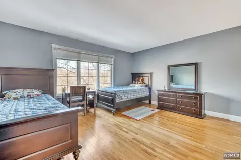 1020 High Mountain Road Franklin Lakes NJ 07417