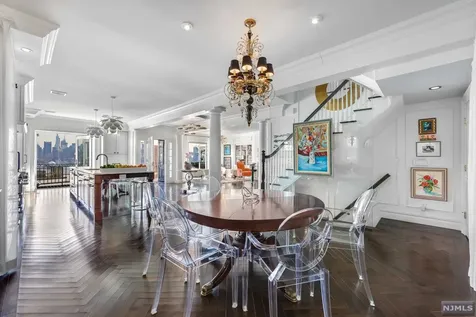 807 Boulevard East Weehawken NJ 07086