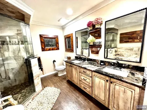43 Woods Edge Road Old Tappan NJ 07675