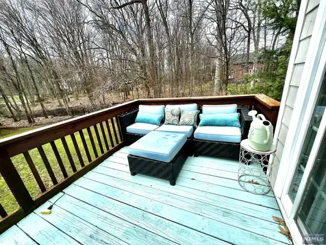 43 Woods Edge Road Old Tappan NJ 07675