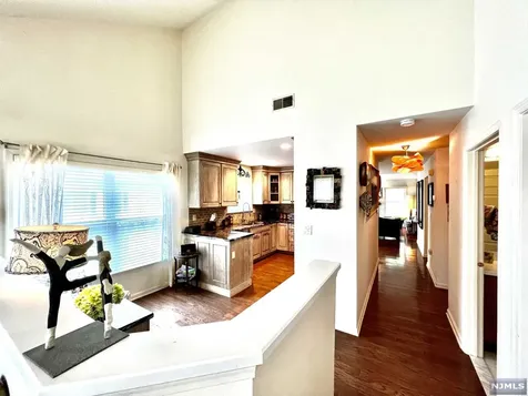 43 Woods Edge Road Old Tappan NJ 07675