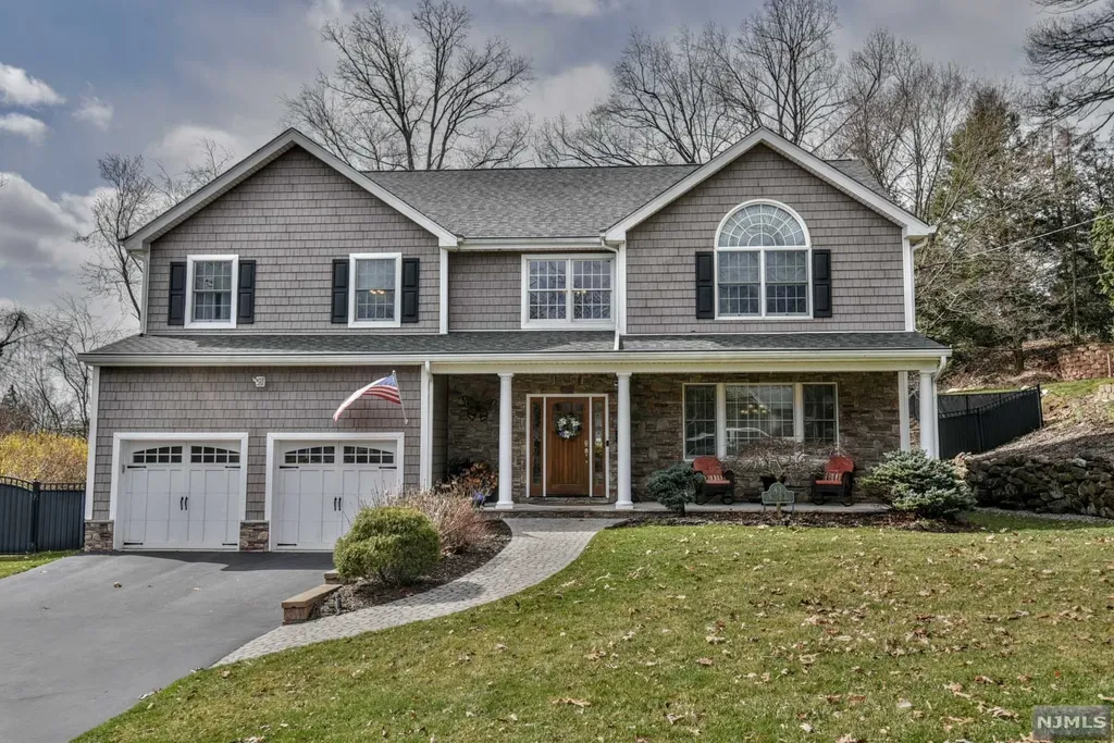 43 W Park Avenue Park Ridge NJ 07656