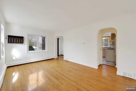111 4th Avenue Westwood NJ 07675