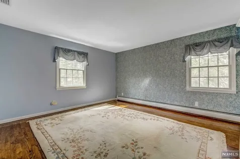 888 Roberts Court Franklin Lakes NJ 07417